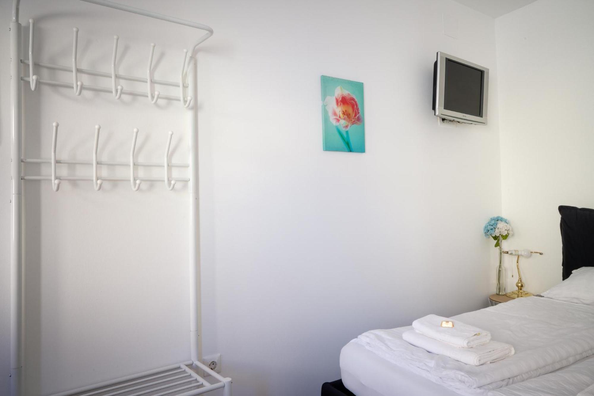 Anita'S Studio Apartments Любляна Экстерьер фото