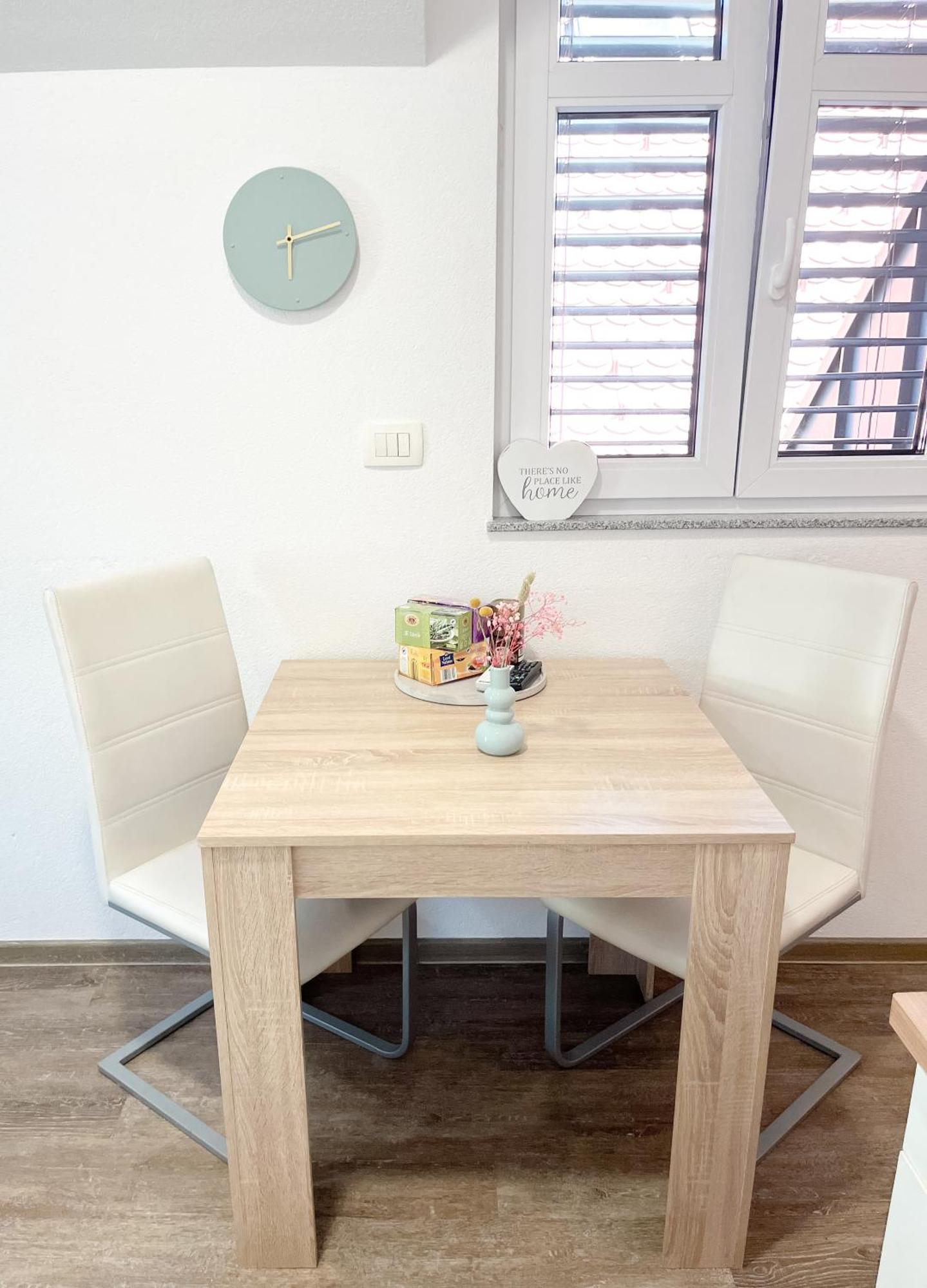 Anita'S Studio Apartments Любляна Экстерьер фото